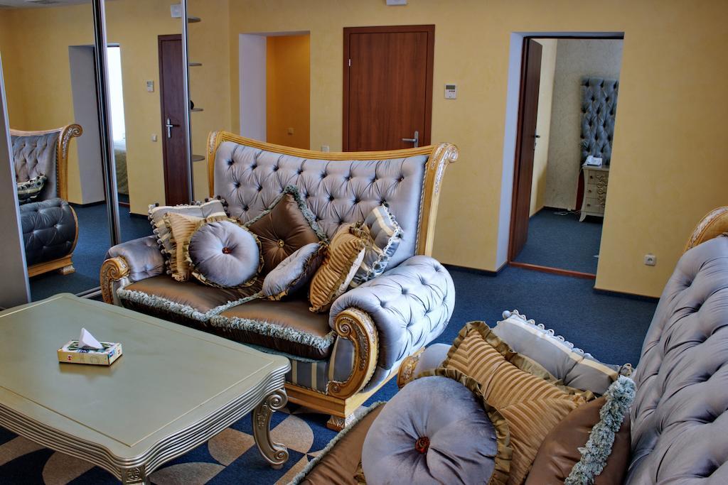 Premier Hotel Shafran 수미 객실 사진